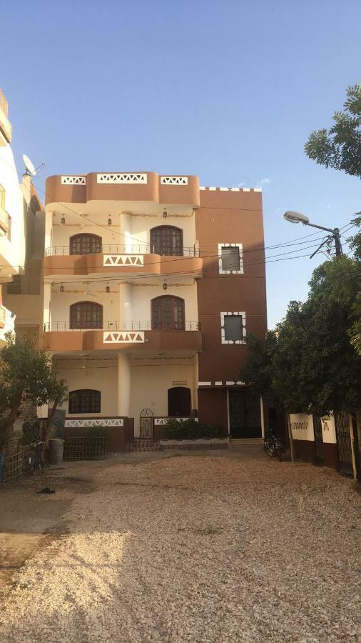 The Brown House Apartment Luxor Exterior photo